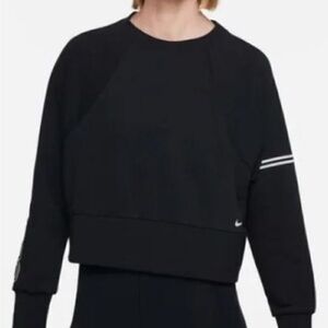 Nike Women's Black Cropped Sweatshirt